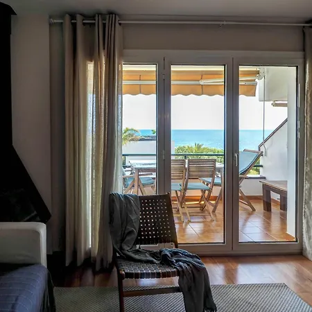 Balmins Surf By Hello Homes Apartment Sitges